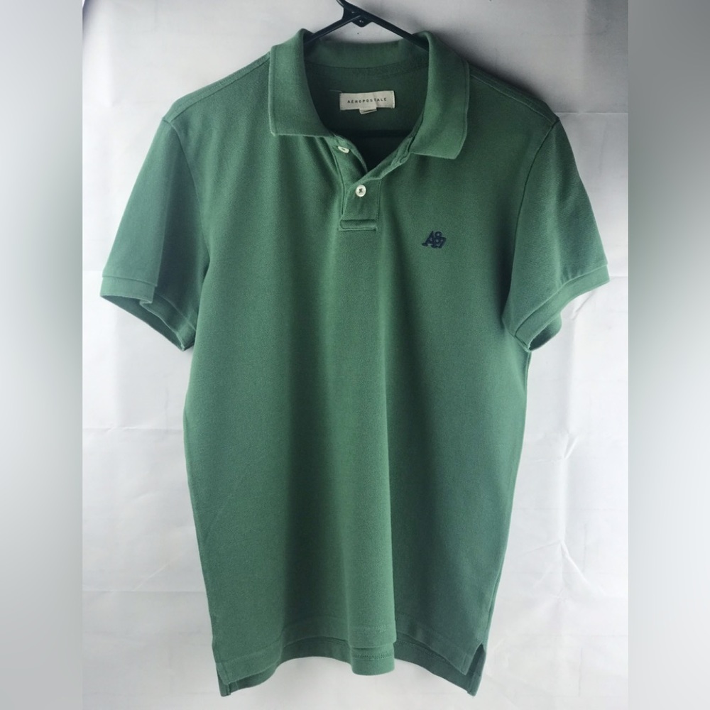 Aeropostale Mens polo shirt- medium